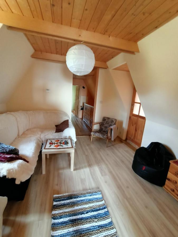 Ludwikowka Pod Luboniem, Stu-Letni Domek W Gorach Naprawa Exterior photo